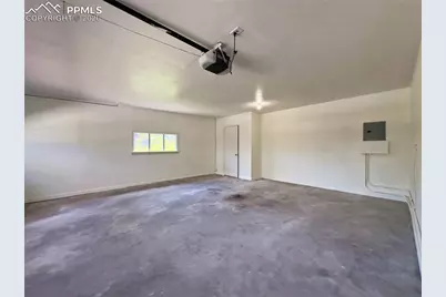 423 Pine Avenue, Colorado Springs, CO 80906 - Photo 35