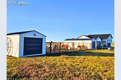 18690 Soapstone View, Fountain, CO 80817 - Photo 3