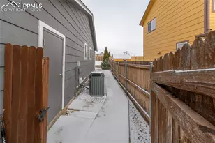 8258 Firethorn Dr, Colorado Springs, CO 80925 - Photo 5