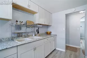 1016 Bennett Ave, Colorado Springs, CO 80909 - Photo 11