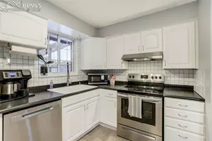 17 N Claremont St, Colorado Springs, CO 80909 - Photo 15