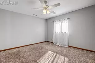 978 Allegheny Dr, Colorado Springs, CO 80919 - Photo 27