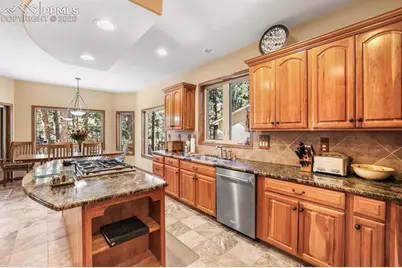 17990 Sawmill Road, Colorado Springs, CO 80908 - Photo 11