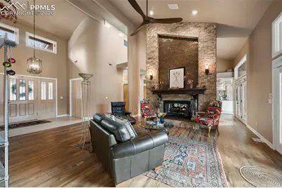 1536 Smoochers Circle, Colorado Springs, CO 80904 - Photo 7