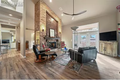 1536 Smoochers Circle, Colorado Springs, CO 80904 - Photo 5