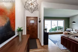 609 Pioneer Ln, Colorado Springs, CO 80904 - Photo 5