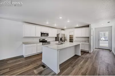 2640 Lower Crags Point, Colorado Springs, CO 80904 - Photo 5