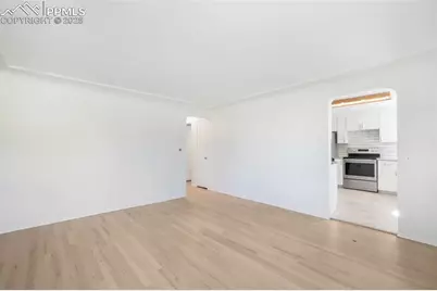 135 Helena Lane, Colorado Springs, CO 80904 - Photo 7