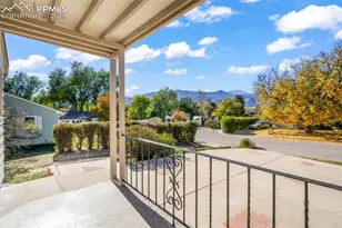 135 Helena Ln, Colorado Springs, CO 80904 - Photo 3