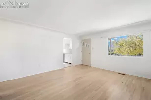 135 Helena Ln, Colorado Springs, CO 80904 - Photo 5