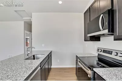 241 N Front Street #101, Monument, CO 80132 - Photo 9