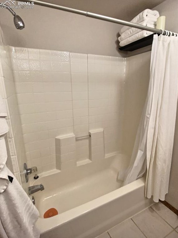 561 Dale St, Colorado Springs CO 80905-1132 exterior