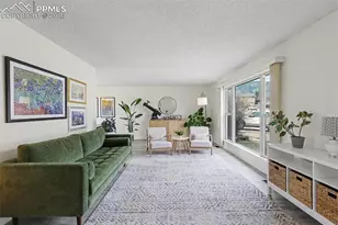 3235 Blue Mountain Way, Colorado Springs, CO 80906 - Photo 5