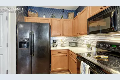 7620 Sandy Springs Point, Fountain, CO 80817 - Photo 11