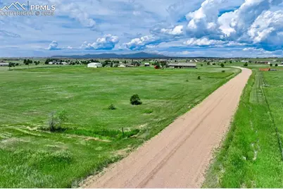 15805 Alta Plaza Circle, Peyton, CO 80831 - Photo 3