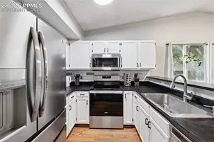 4325 Bowman Ct, Colorado Springs, CO 80916 - Photo 3