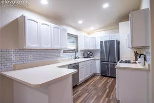 496 E Earl Dr, Pueblo West, CO 81007 - Photo 7