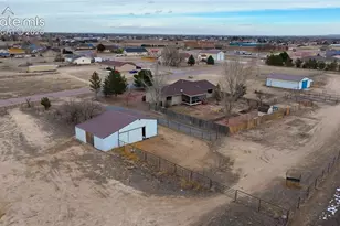 496 E Earl Dr, Pueblo West, CO 81007 - Photo 3