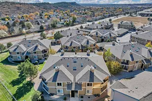 1875 Montura View, Colorado Springs, CO 80919 - Photo 3