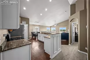 9223 Waters Edge Dr, Fountain, CO 80817 - Photo 7
