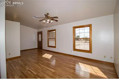 1037 12th Street, Penrose, CO 81240 - Photo 5