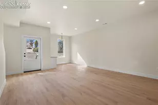 7 Noyer Ct, Colorado Springs, CO 80906 - Photo 9