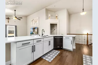 6043 Nash Drive, Colorado Springs, CO 80925 - Photo 7