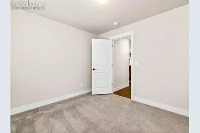 6043 Nash Drive, Colorado Springs, CO 80925 - Photo 19