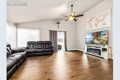 6043 Nash Drive, Colorado Springs, CO 80925 - Photo 9