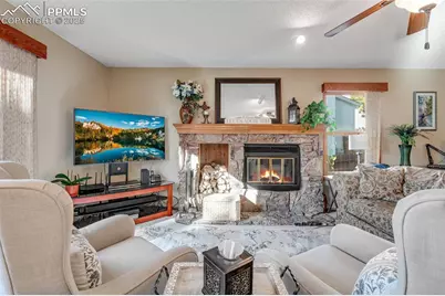 7620 Conifer Drive, Colorado Springs, CO 80920 - Photo 9