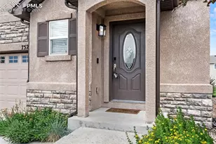 7525 Stetson Highlands Dr, Colorado Springs, CO 80923 - Photo 3