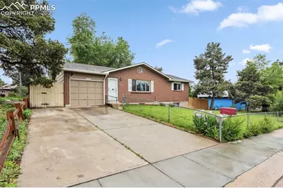 2123 Kodiak Drive, Colorado Springs, CO 80910 - Photo 1