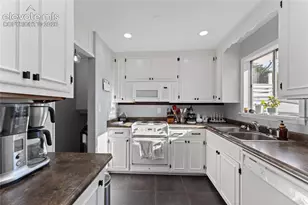 2932 Pennsylvania Ave, Colorado Springs, CO 80907 - Photo 13
