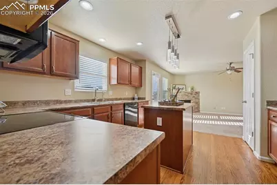 10355 Desert Bloom Way, Colorado Springs, CO 80925 - Photo 9