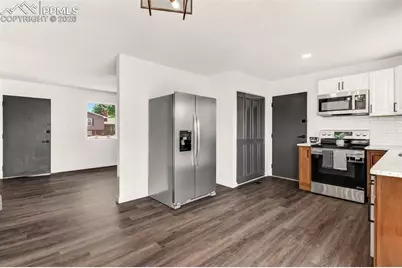 7305 Loveland Avenue, Fountain, CO 80817 - Photo 9