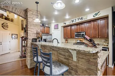 10202 Abrams Drive, Colorado Springs, CO 80925 - Photo 9