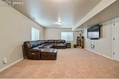 10202 Abrams Drive, Colorado Springs, CO 80925 - Photo 41