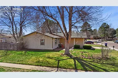 3275 E Parade Circle, Colorado Springs, CO 80917 - Photo 3