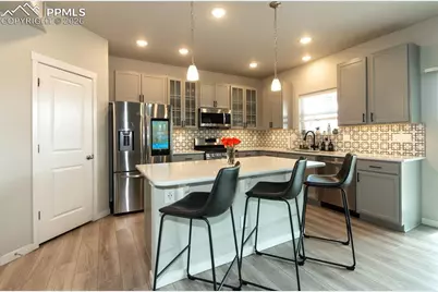 5927 Mumford Drive, Colorado Springs, CO 80925 - Photo 15