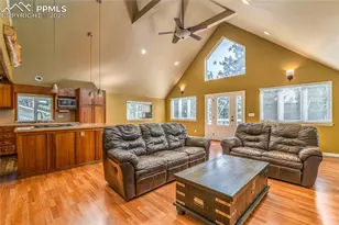 294 Panorama Dr, Elizabeth, CO 80107 - Photo 9