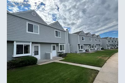 7612 Clover Hill Drive, Colorado Springs, CO 80920 - Photo 9