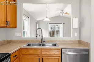 6522 Fowler Dr, Colorado Springs, CO 80923 - Photo 21