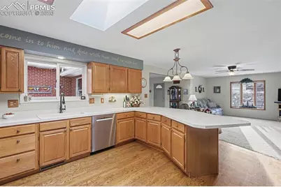 1124 Eagle Rock Road, Colorado Springs, CO 80918 - Photo 7