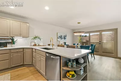 174 Luxury Lane, Colorado Springs, CO 80921 - Photo 7