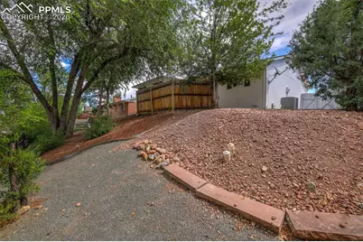 2120 Woodburn Street, Colorado Springs, CO 80906 - Photo 35