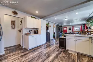 1023 Bragdon Ave, Pueblo, CO 81004 - Photo 11