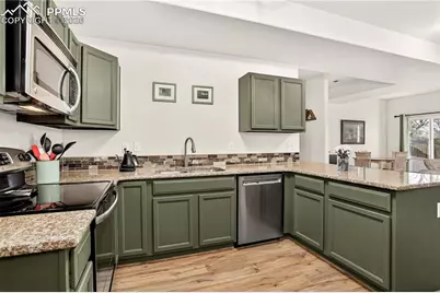 806 Red Thistle View, Colorado Springs, CO 80916 - Photo 15