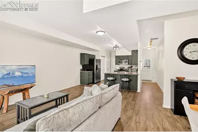 806 Red Thistle View, Colorado Springs, CO 80916 - Photo 11