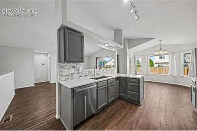 6216 Hungry Horse Lane, Colorado Springs, CO 80925 - Photo 7