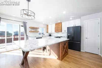 10572 Deer Meadow Circle, Colorado Springs, CO 80925 - Photo 3